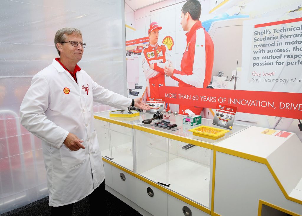 Ed Nelson, Shell Fuel Scientist, demonstrates how new Shell lubricants V-Power NiTRO+ Premium Gasoline delivers the best total engine protection from gunk, wear and corrosion at a North American launch celebration today in New York Times Square. New Shell V-Power NiTRO+ Premium Gasoline is now available at Shell stations across Canada. (CNW Group/Shell Canada Limited)