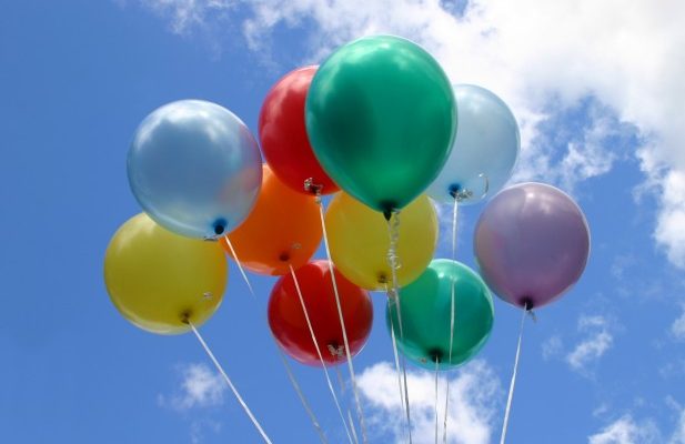 helium gas balloons
